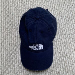 THE NORTH FACE Vintage Distressed Baseball Dad Cap - Navy [O/S]